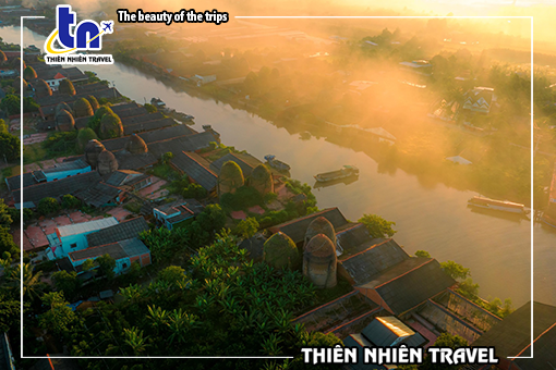 Khung cảnh 'những kim tự tháp' trăm năm ở miền Tây